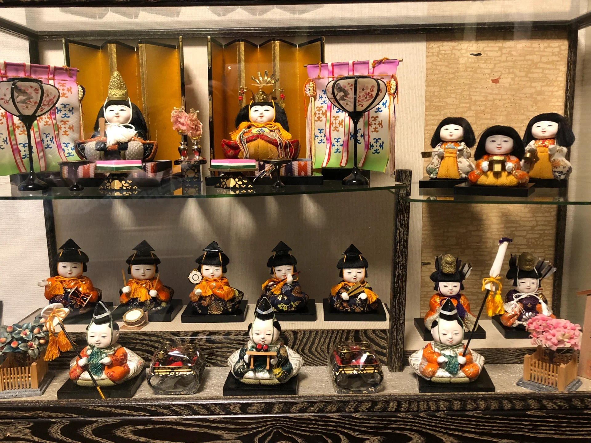 Hina-nuket